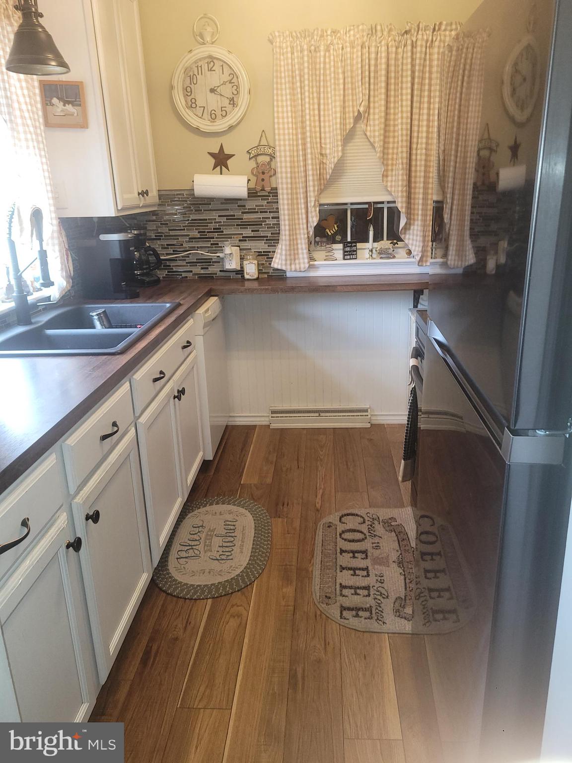 60 West Hanover Street Spring Grove, PA 17362 - Photo 7 of 16