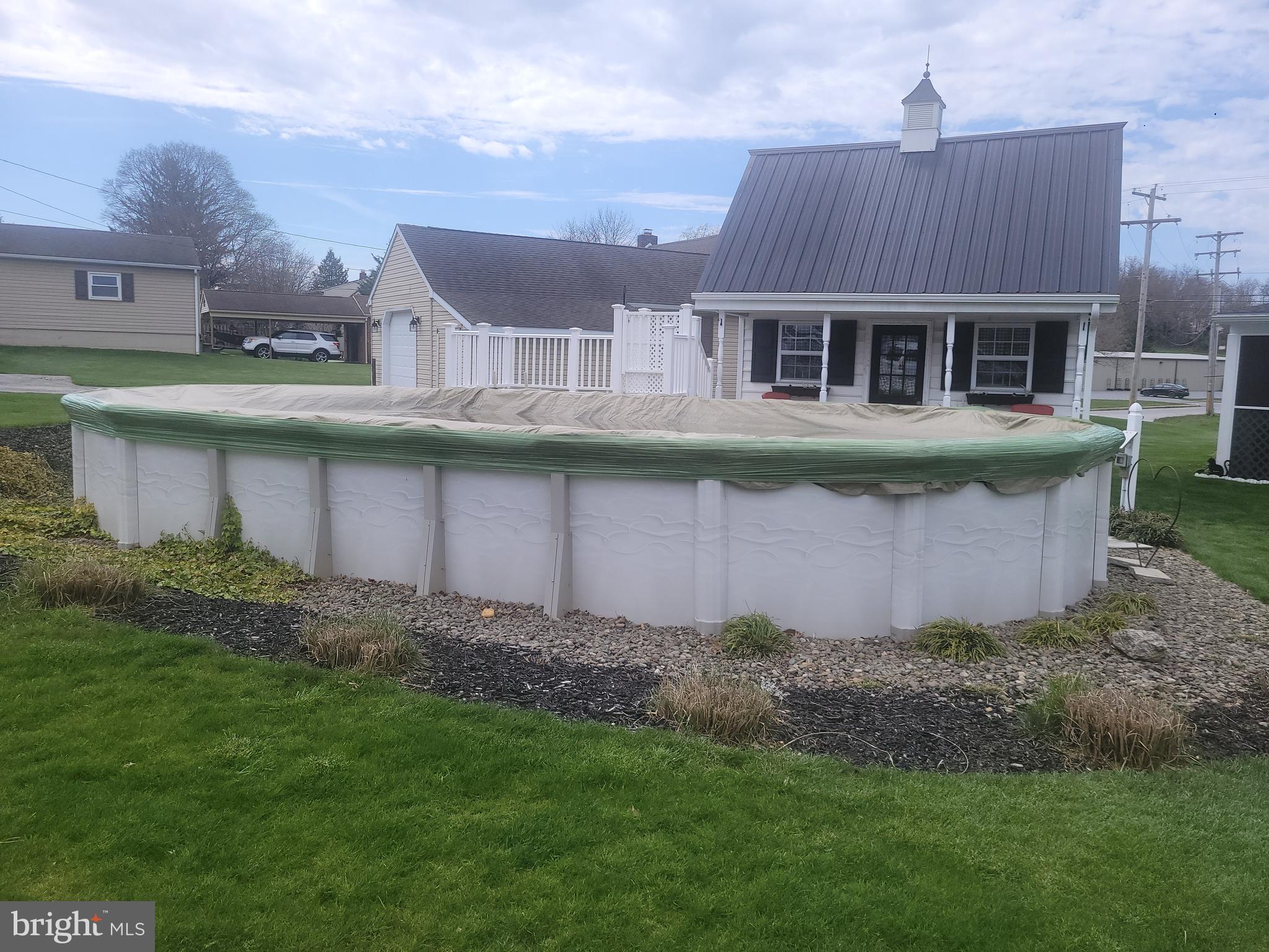 60 West Hanover Street Spring Grove, PA 17362 - Photo 8 of 16