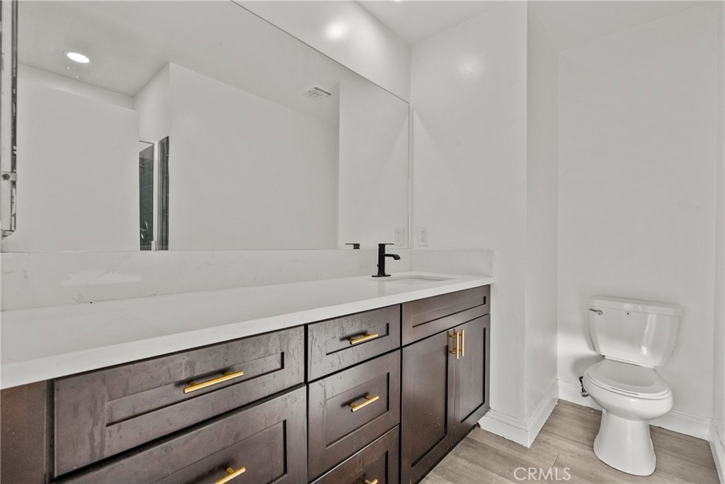 9724 Bothwell Road Northridge, CA 91324 - Photo 19 of 64