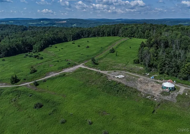 $379,000 | 285 Sycamore Place, Hamilton, NY 13346