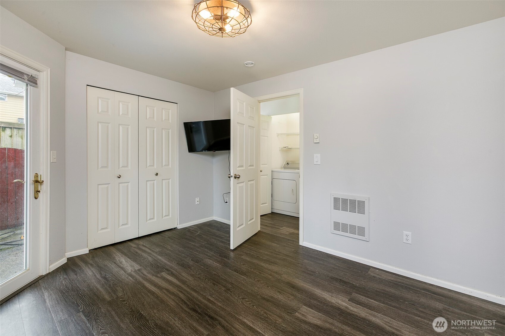 730 North 95th Street Seattle, WA 98103 - Photo 12 of 17
