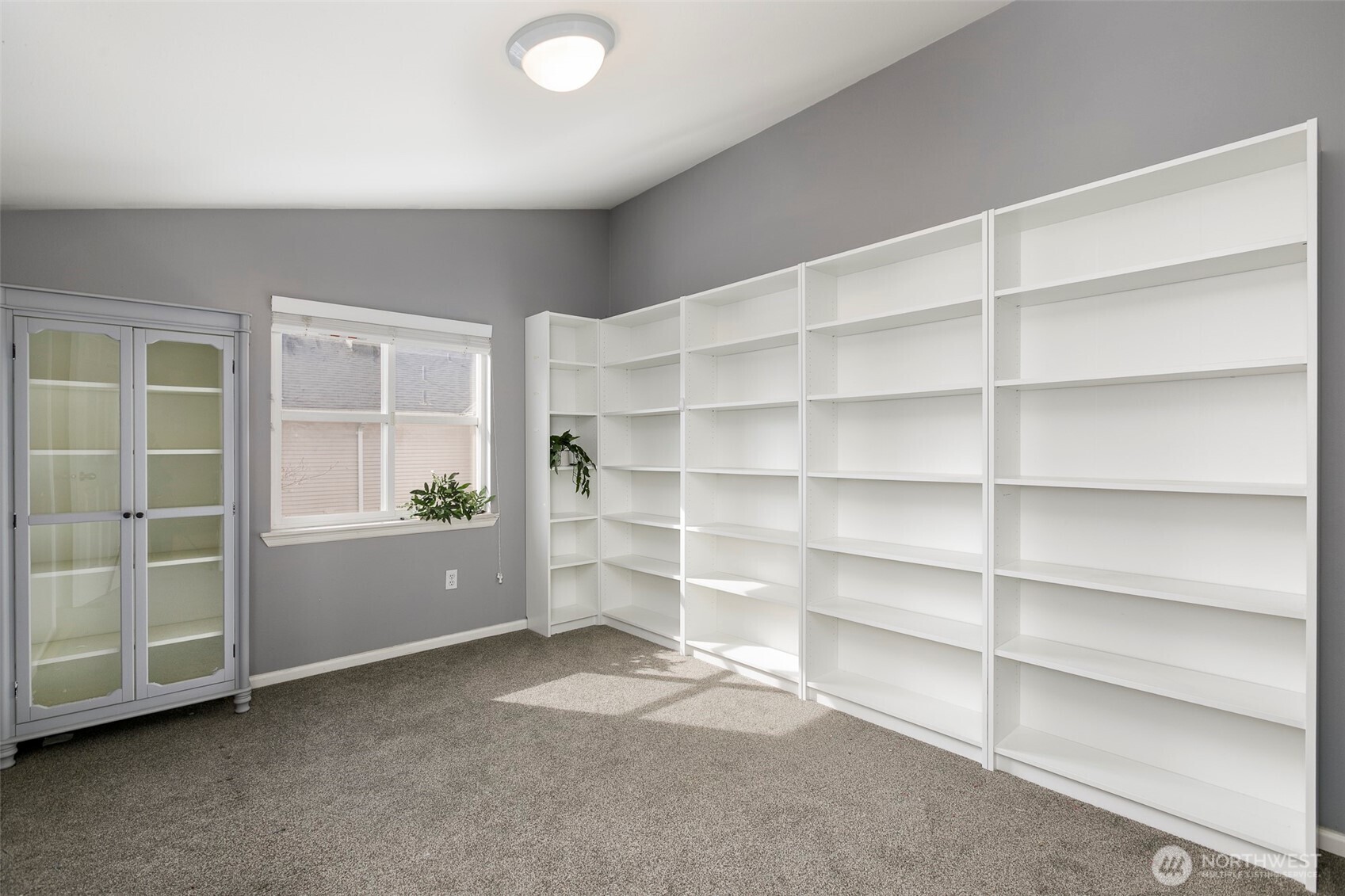 730 North 95th Street Seattle, WA 98103 - Photo 10 of 17
