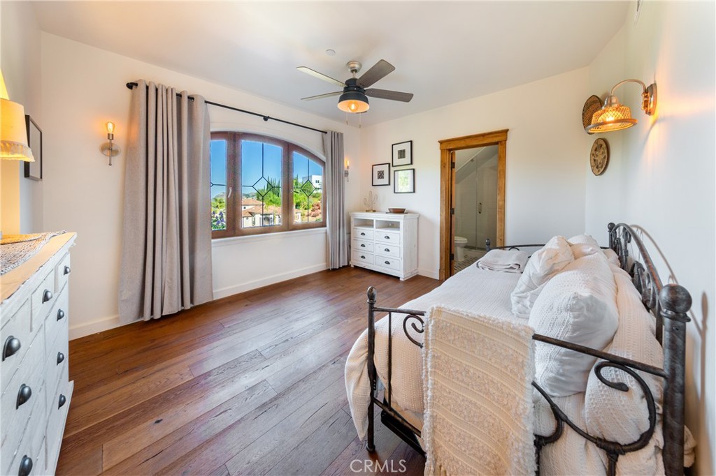85 Saddlebow Road Bell Canyon, CA 91307 - Photo 35 of 75 a bed room with furniture and a window