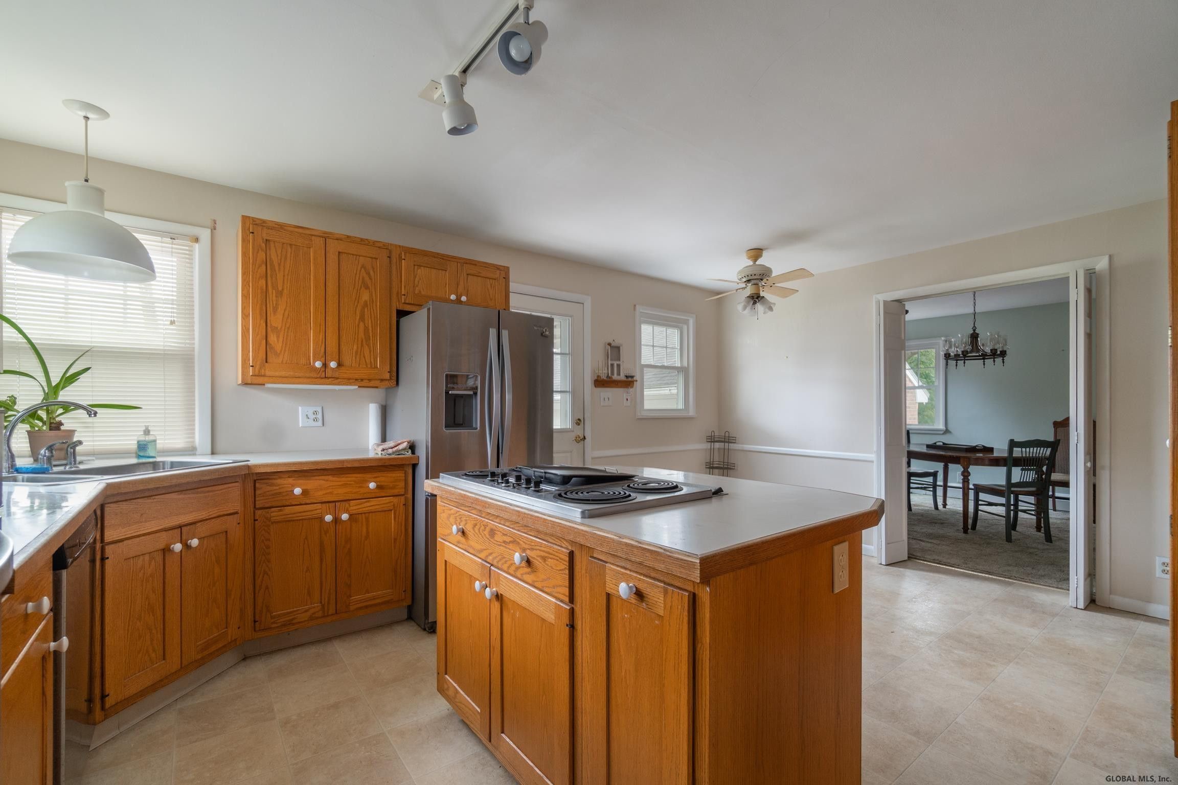 41 Russell Road Albany, NY 12203 - Photo 15 of 29 Photo 15