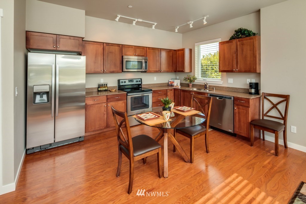 8872 Depot Road, Unit 106 Lynden, WA 98264 - Photo 2 of 10 Gallery Image 2