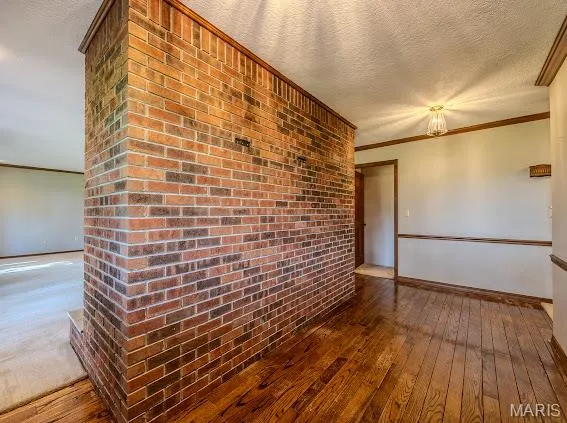 $699,900 | 20325 Highway 5, Lebanon, MO 65536