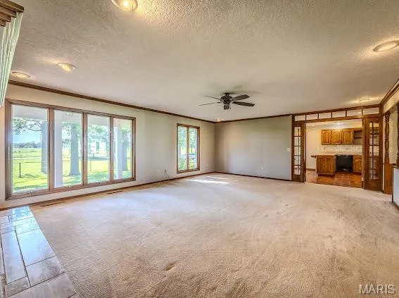 $699,900 | 20325 Highway 5, Lebanon, MO 65536