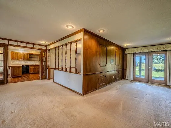 $699,900 | 20325 Highway 5, Lebanon, MO 65536