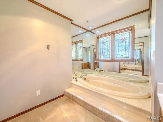 $699,900 | 20325 Highway 5, Lebanon, MO 65536