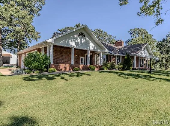 $699,900 | 20325 Highway 5, Lebanon, MO 65536