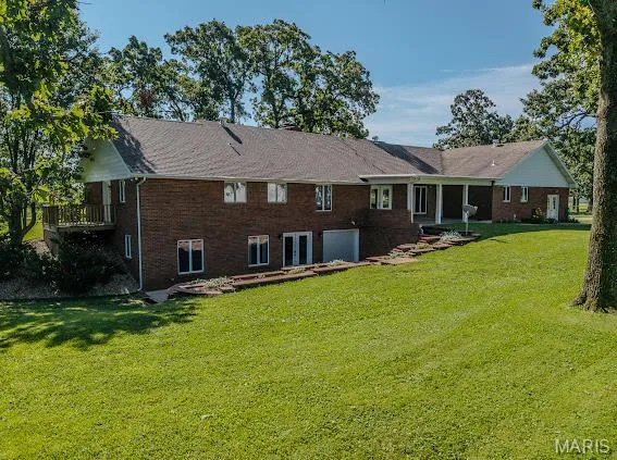 $699,900 | 20325 Highway 5, Lebanon, MO 65536