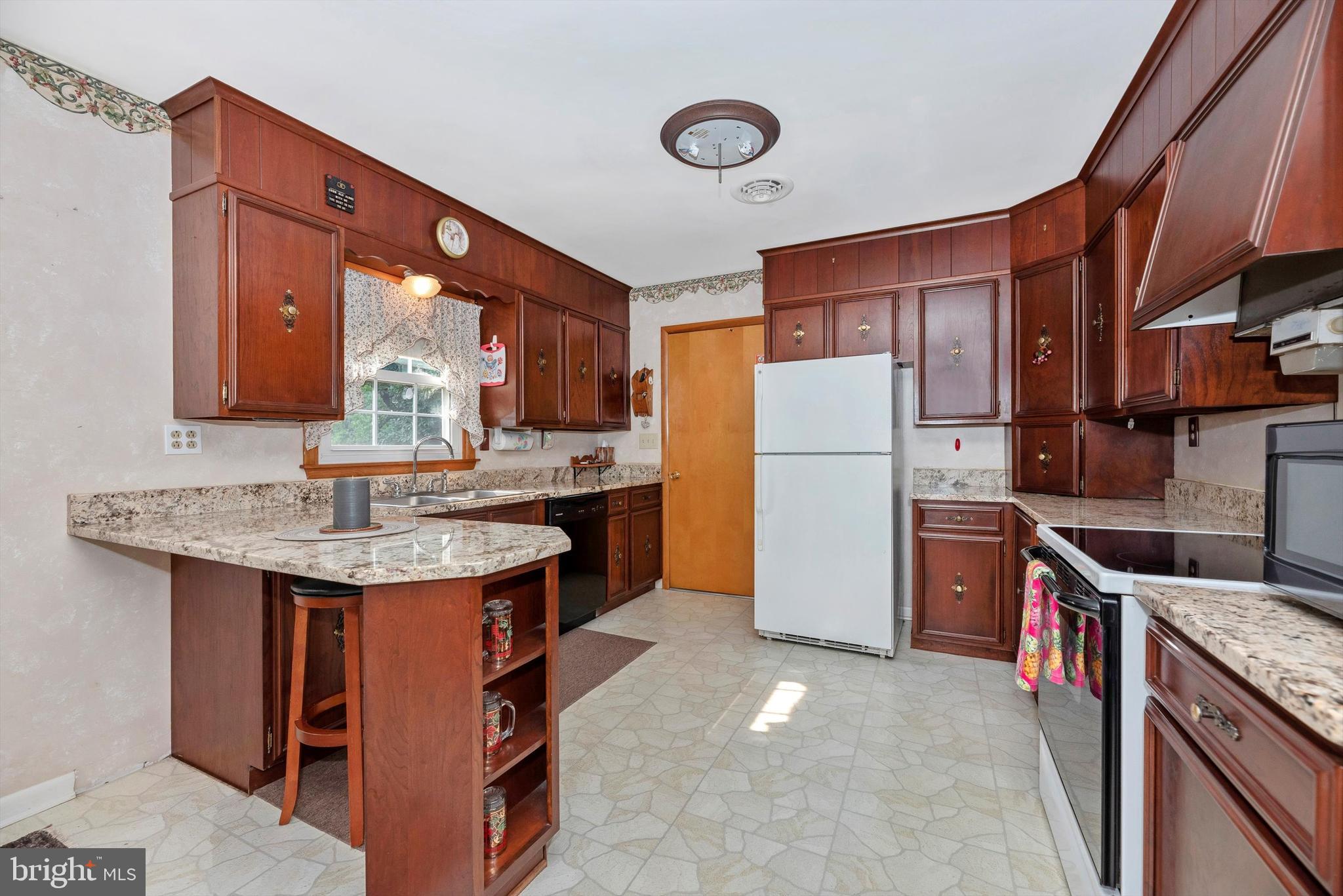 7019 Ridge Road Frederick, MD 21702 - Photo 18 of 56