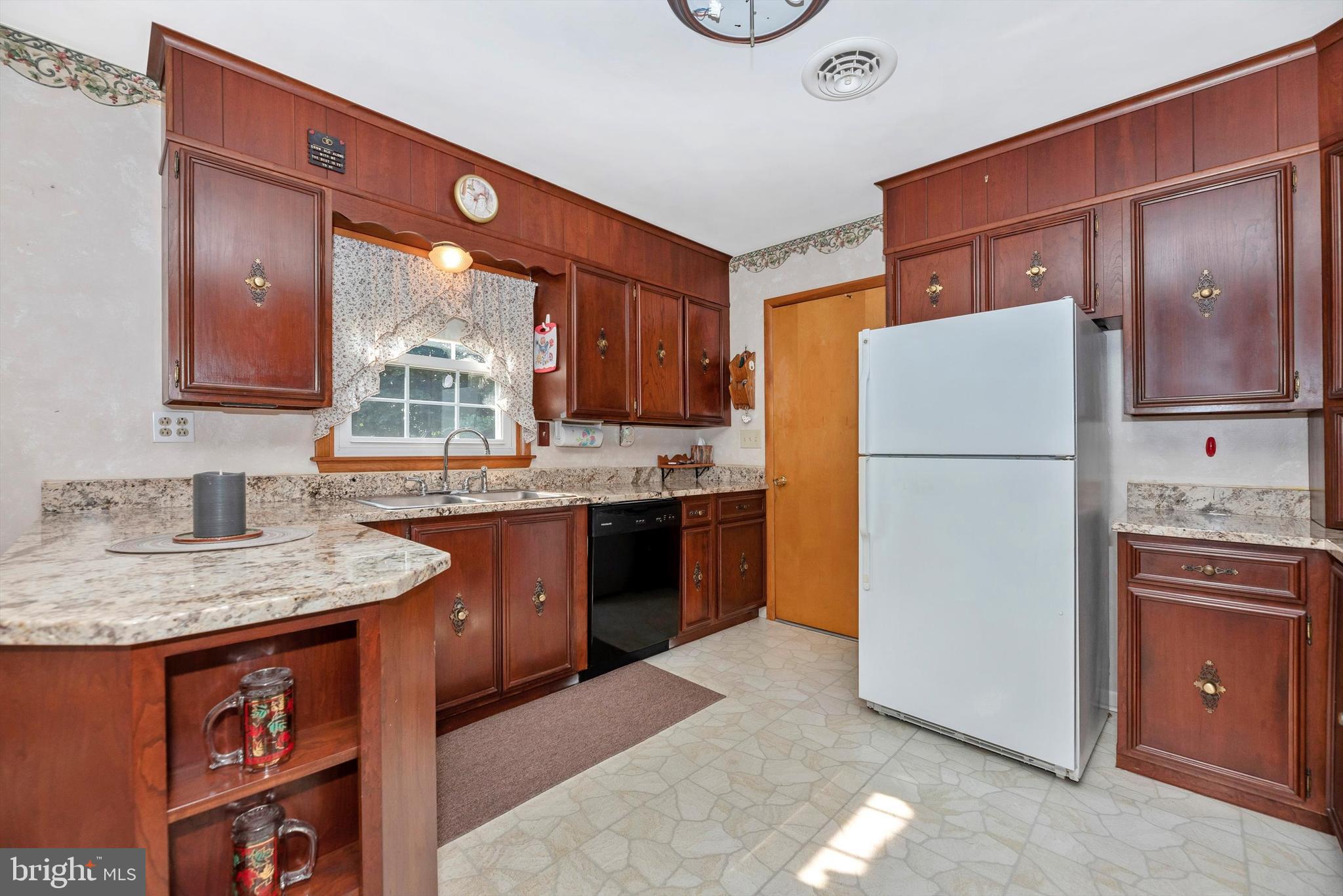 7019 Ridge Road Frederick, MD 21702 - Photo 30 of 56