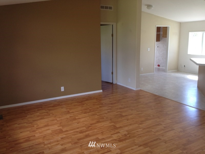 3360 East Smith Road Bellingham, WA 98226 - Photo 4 of 15