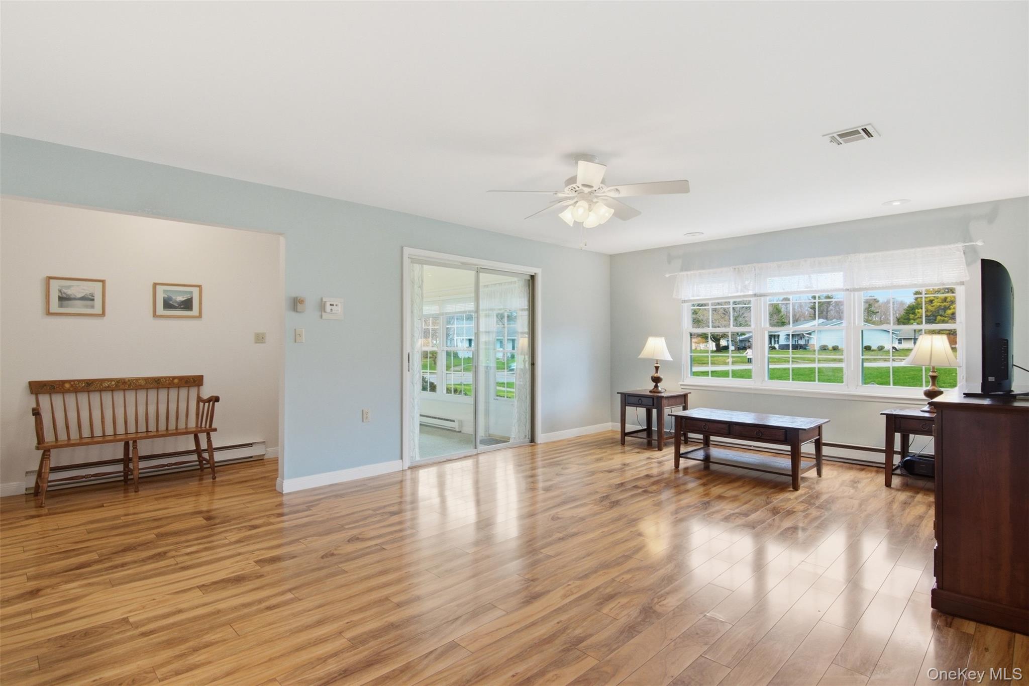 150 Eastbourne Court, Unit B Ridge, NY 11961 - Photo 15 of 33