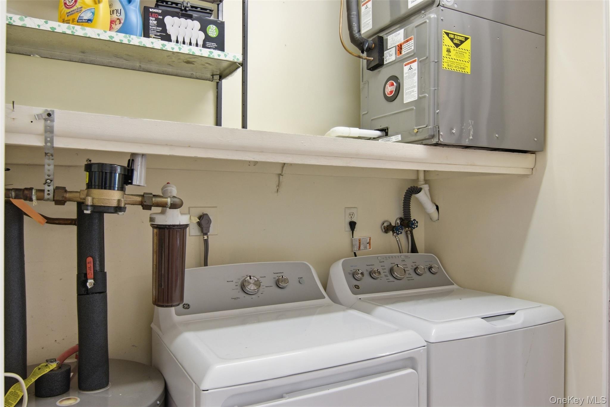150 Eastbourne Court, Unit B Ridge, NY 11961 - Photo 23 of 33 laundry area easy to access