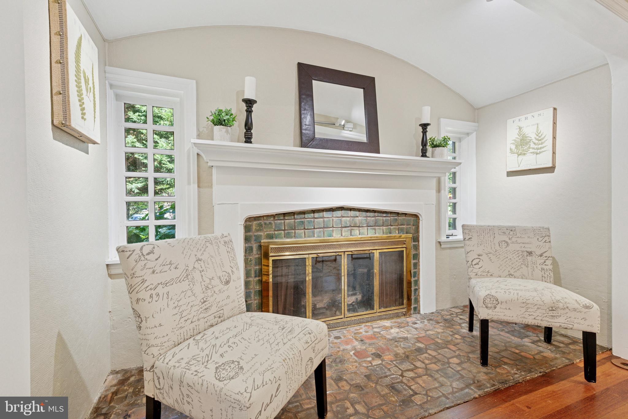 651 North Chester Road Swarthmore, PA 19081 - Photo 16 of 54 Gas Fireplace