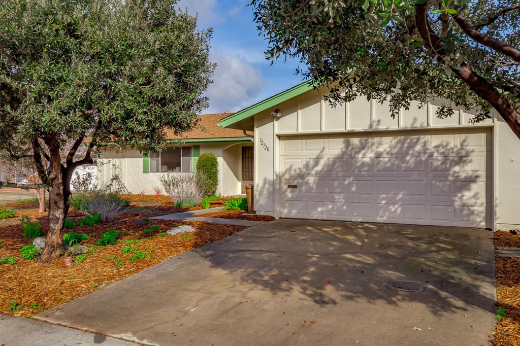 12720 Rios Road San Diego, CA 92128 - Photo 16 of 20