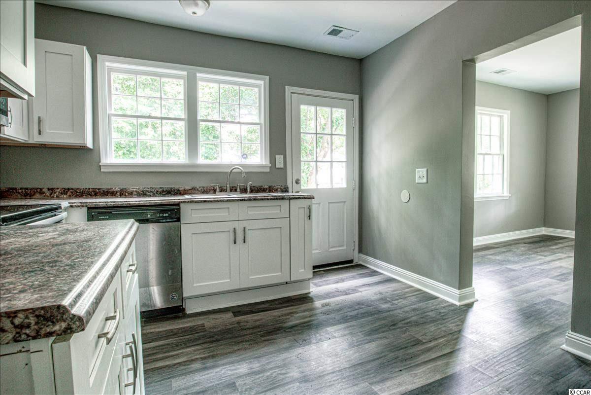 429 Patmar Square Mullins, SC 29574 - Photo 11 of 30 Gallery Image 11