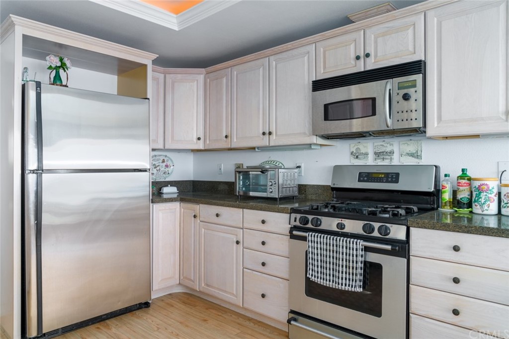 53 Goleta Point Drive Corona del Mar, CA 92625 - Photo 11 of 36 an aerial view of a city