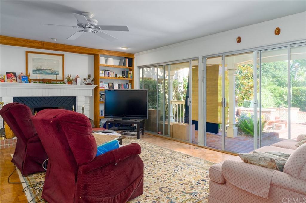 53 Goleta Point Drive Corona del Mar, CA 92625 - Photo 18 of 36 a bed sitting in a bedroom next to a window