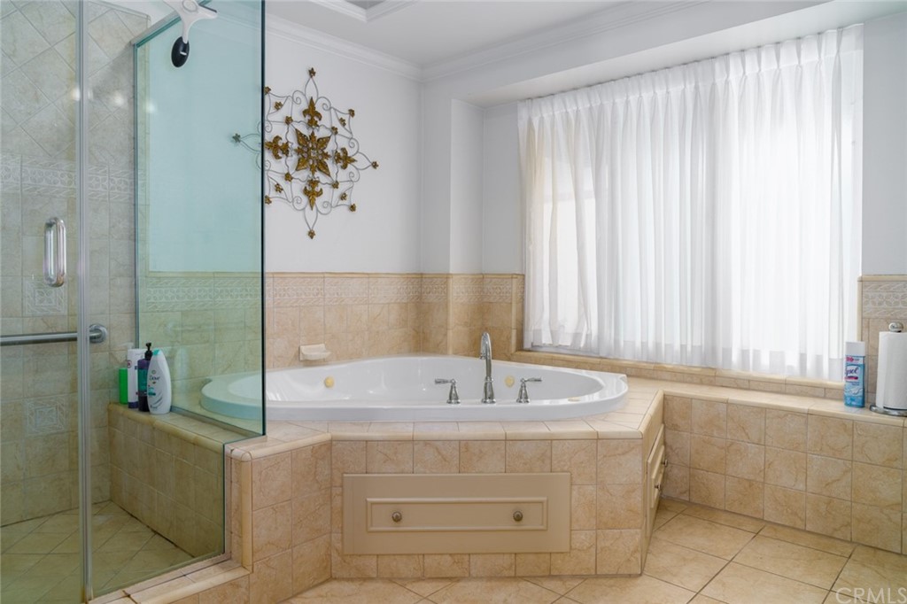 53 Goleta Point Drive Corona del Mar, CA 92625 - Photo 21 of 36 a bathroom with a sink a toilet and vanity