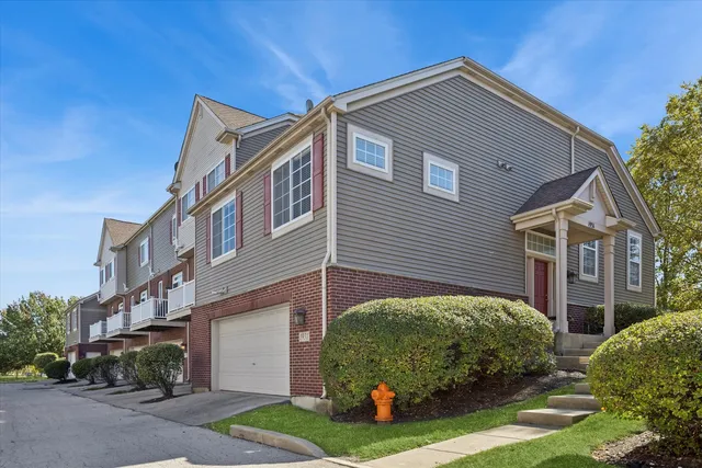 $400,400 | 1931 Oxley Circle, Naperville, IL 60563