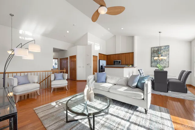 $400,400 | 1931 Oxley Circle, Naperville, IL 60563