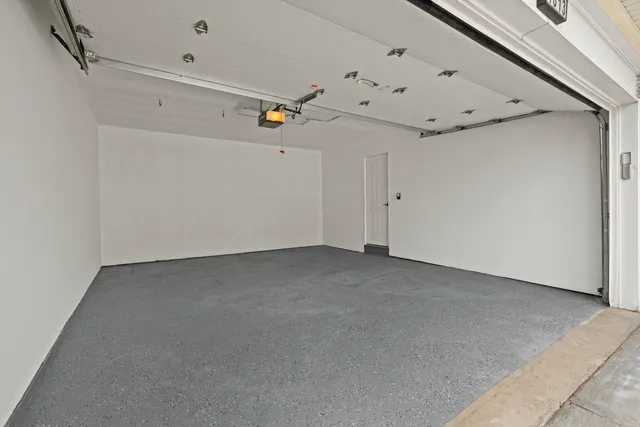 $2,800 | 1813 West Pheasant Trail, Mount Prospect, IL 60056