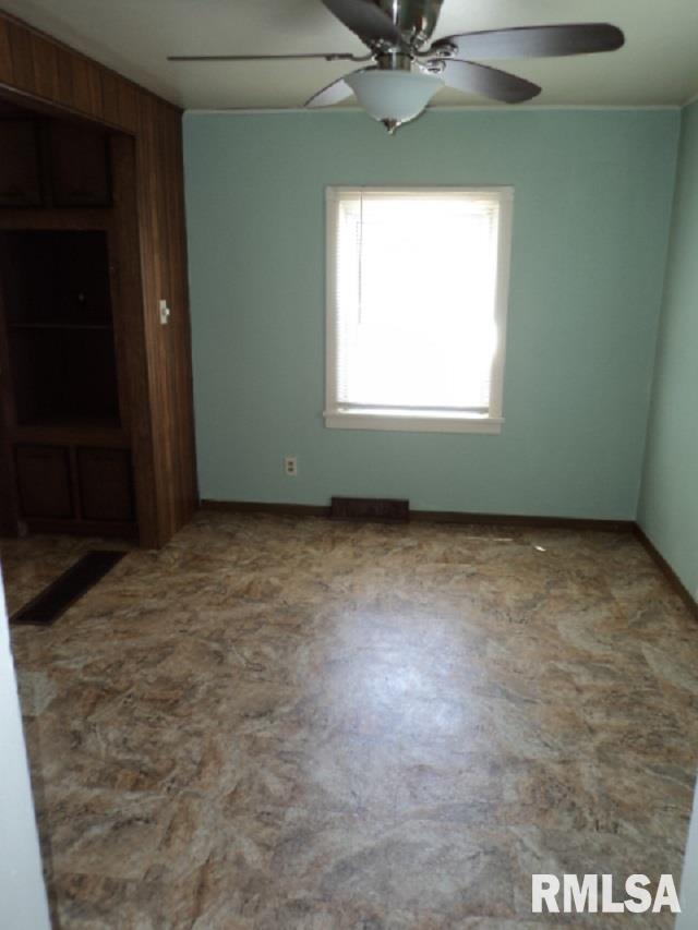 2575 North Route 150 Rio, IL 61472 - Photo 8 of 23 Gallery Image 8