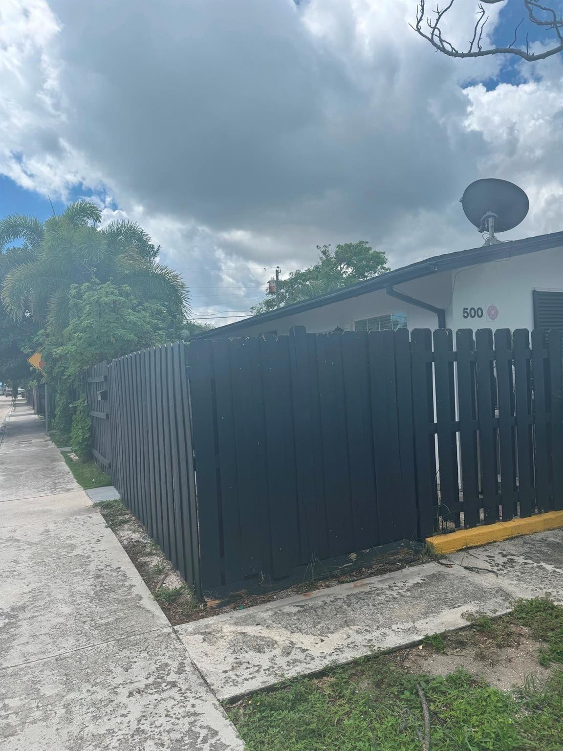 500 Nathan Hale Road, Unit 1 West Palm Beach, FL 33405 - Photo 1 of 8