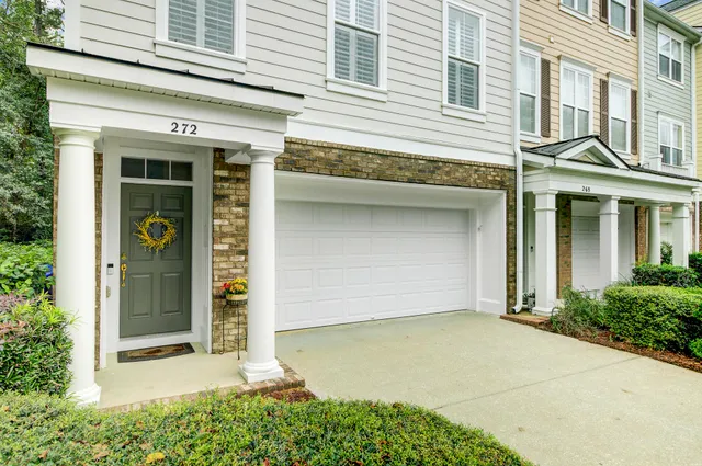 $675,000 | 272 Fair Sailing Road, Mount Pleasant, SC 29466