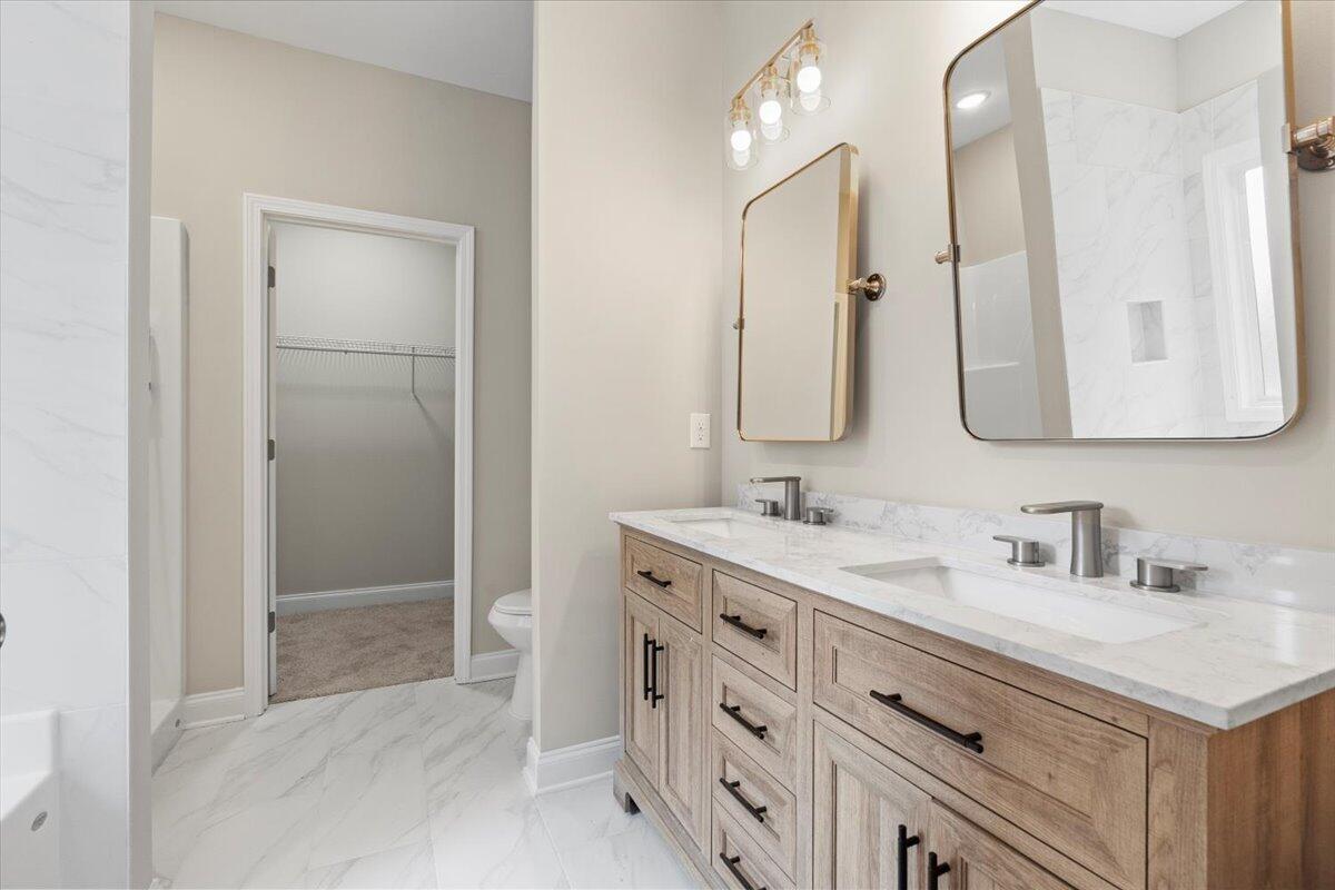 1237 Miller Street Augusta, GA 30901 - Photo 21 of 36 21-Owners Bathroom