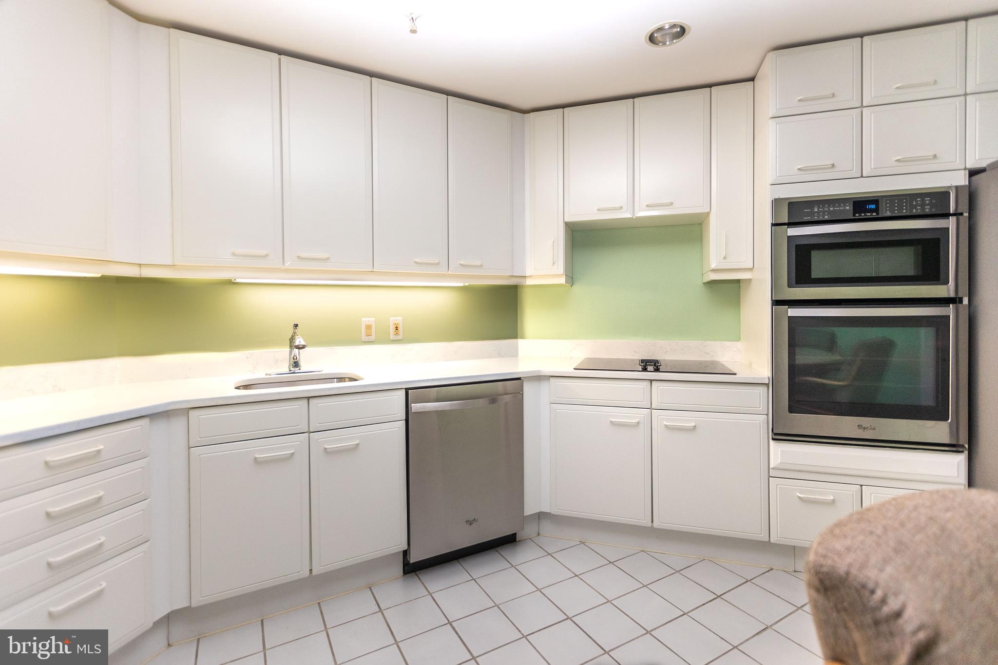 3801 Canterbury Road, Unit 816 Baltimore, MD 21218 - Photo 23 of 28 Kitchen