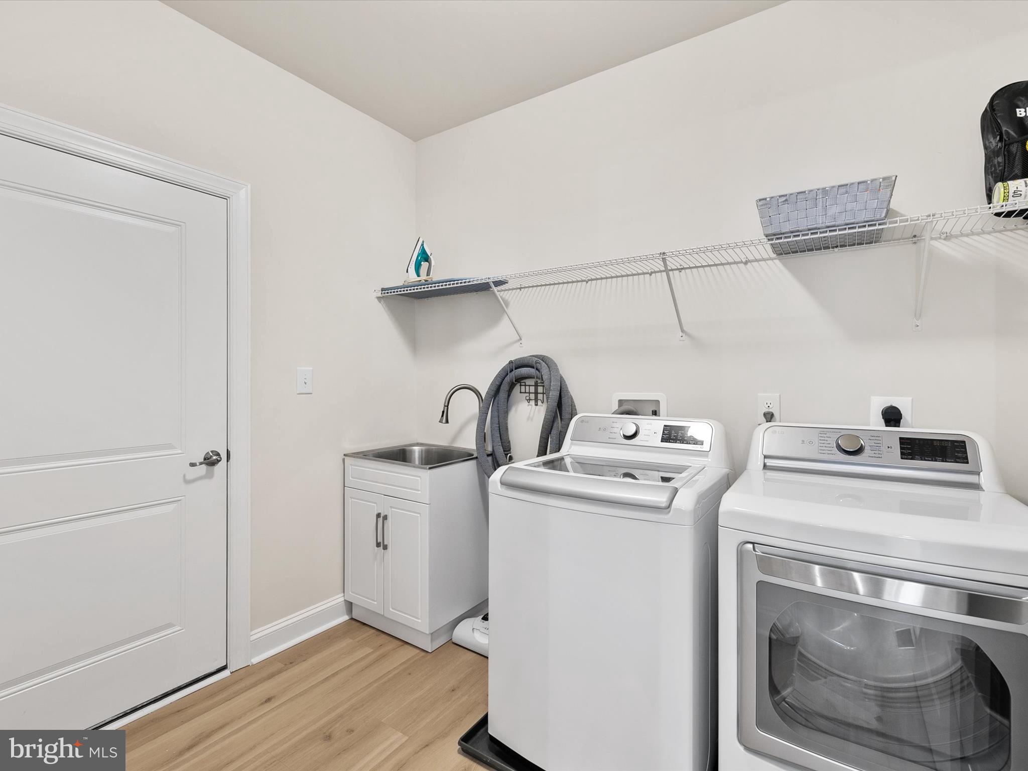22657 Deep Woods Road Milton, DE 19968 - Photo 31 of 51 Laundry Room
