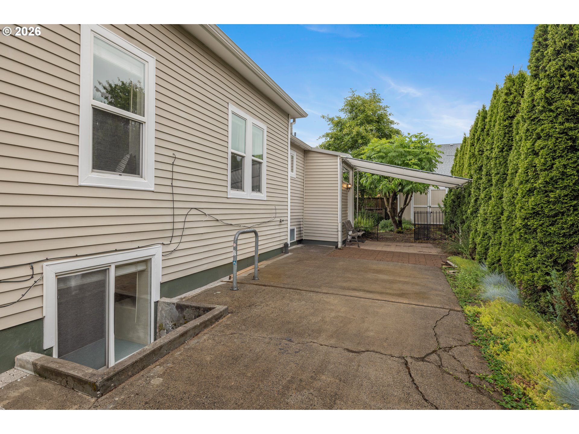 522 Northeast Sumner Street Portland, OR 97211 - Photo 41 of 42