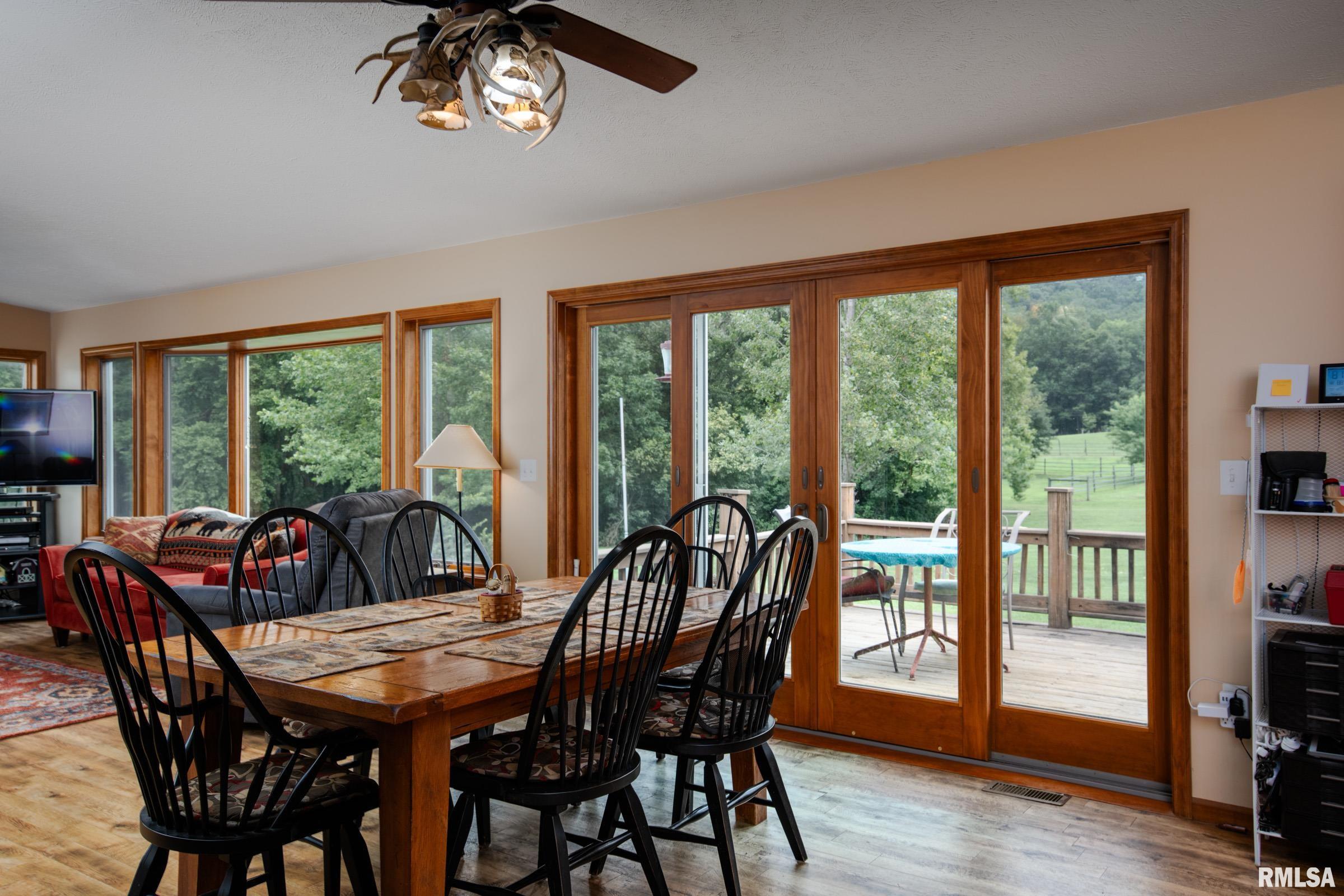 10891 Lick Creek Road Buncombe, IL 62912 - Photo 18 of 31