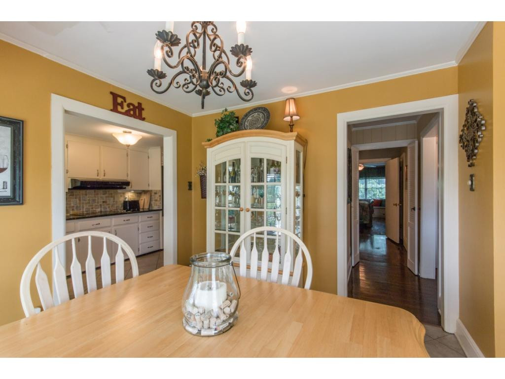 503 Green Acres Road Bristol, VA 24201 - Photo 24 of 36 Photo 24