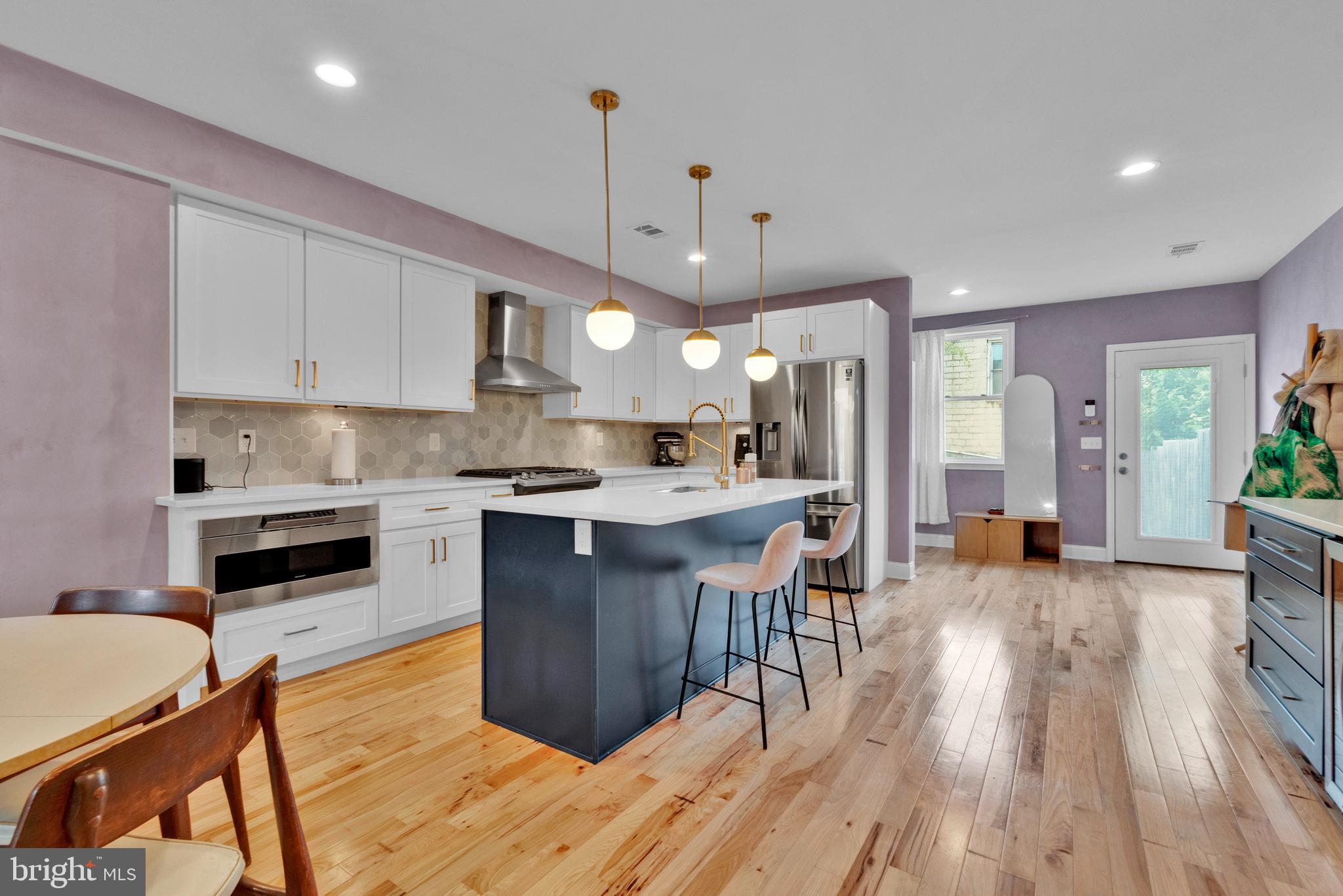 624 West 33rd Street Baltimore, MD 21211 - Photo 11 of 36 Island Kitchen