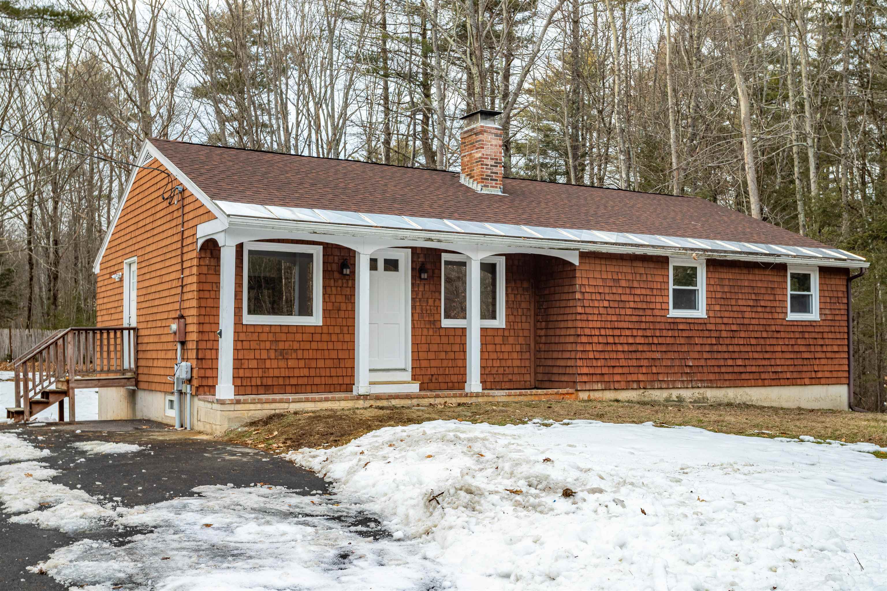 159 Four Rod Road Rochester, NH 03867 - Photo 2 of 25