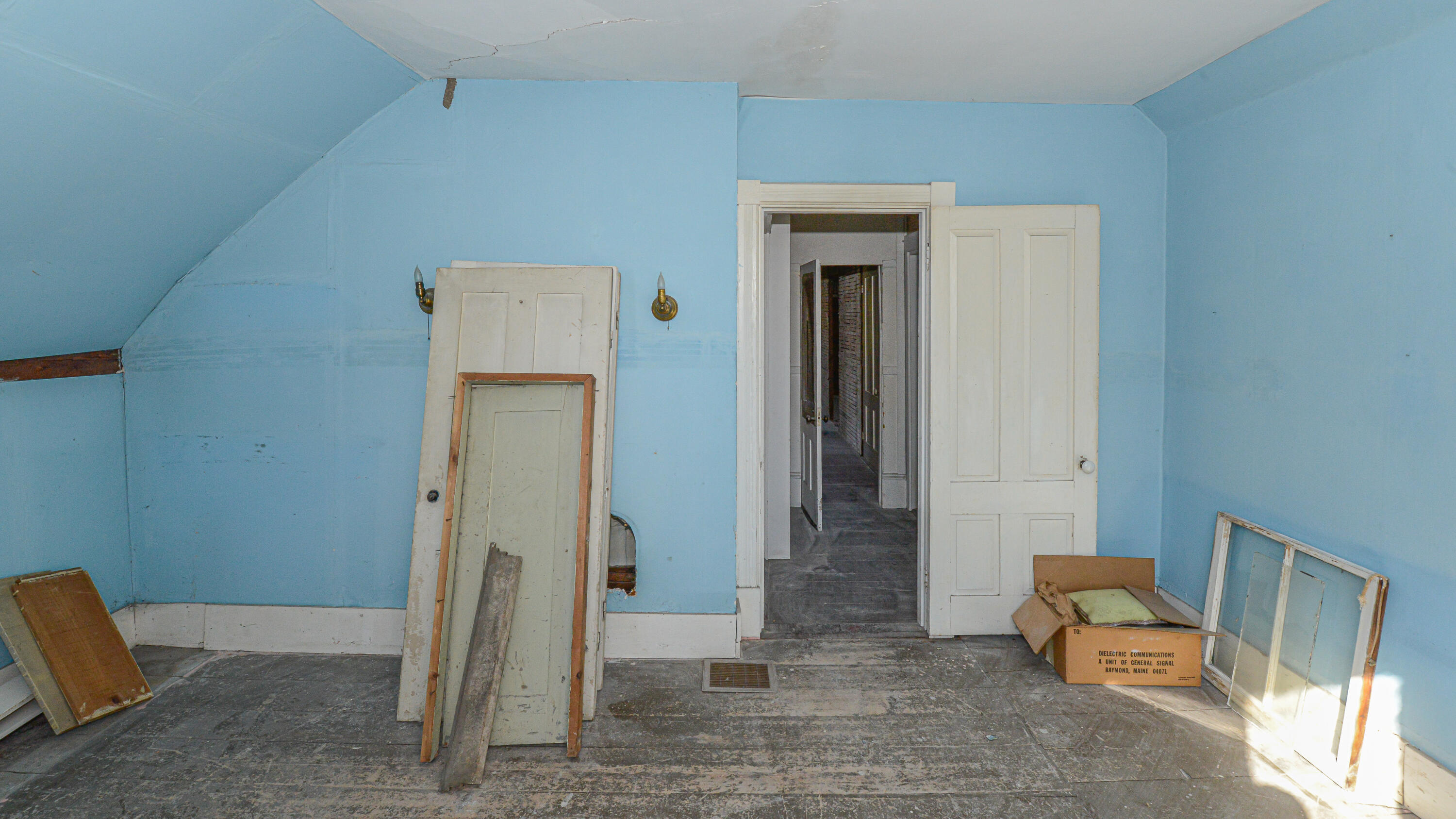 29 Portland Road Bridgton, ME 04009 - Photo 30 of 52 29 portland street-38