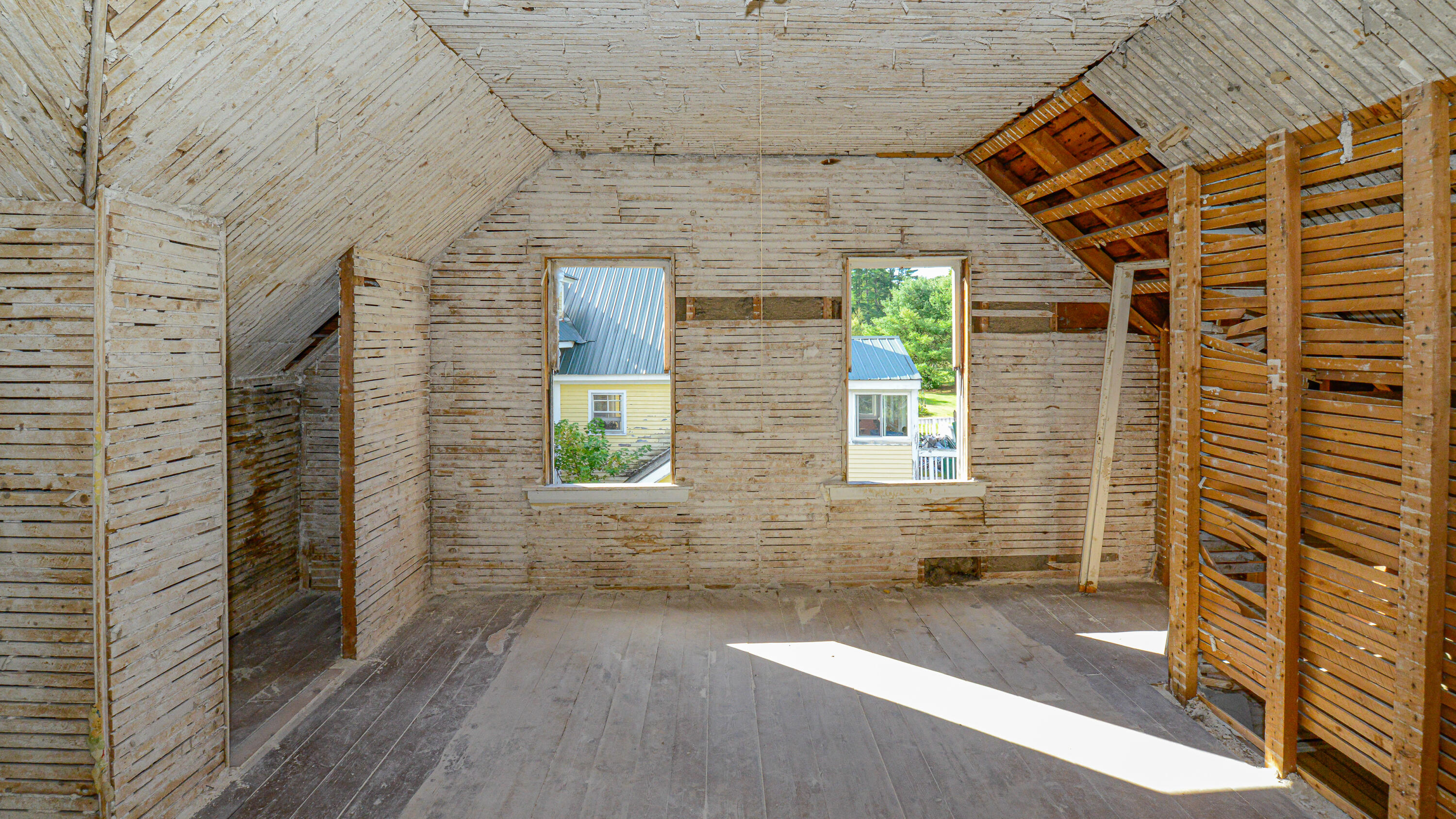 29 Portland Road Bridgton, ME 04009 - Photo 39 of 52 29 portland street-47