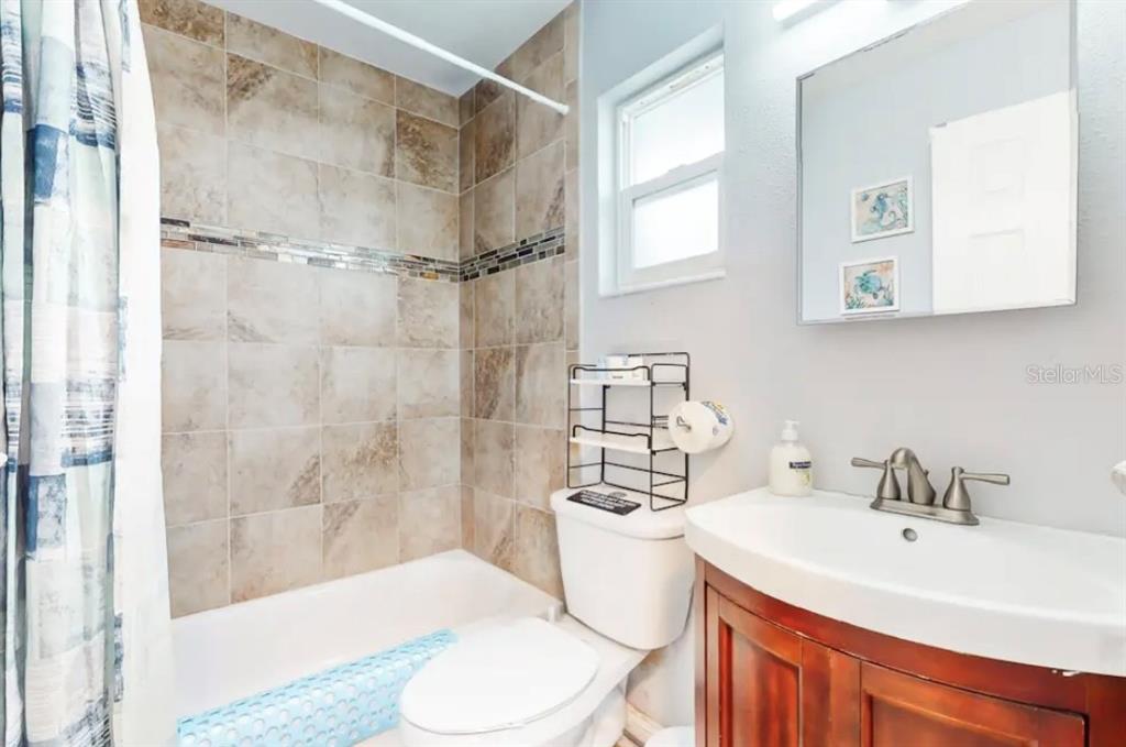 726 Stremma Road Largo, FL 33770 - Photo 12 of 17