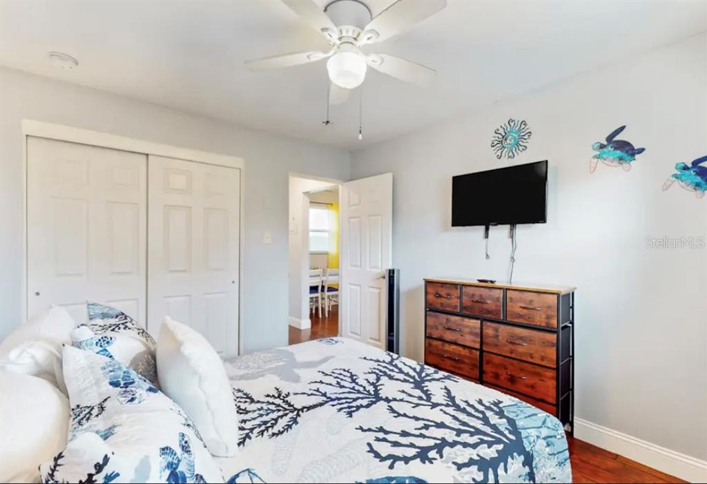 726 Stremma Road Largo, FL 33770 - Photo 10 of 17