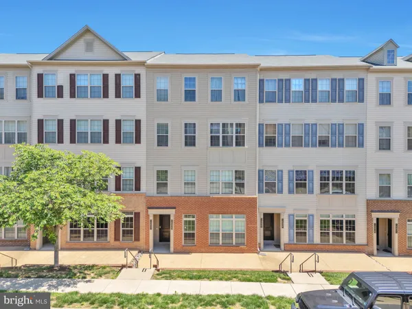 $2,650 | 14823 Chrysler Court, Woodbridge, VA 22193
