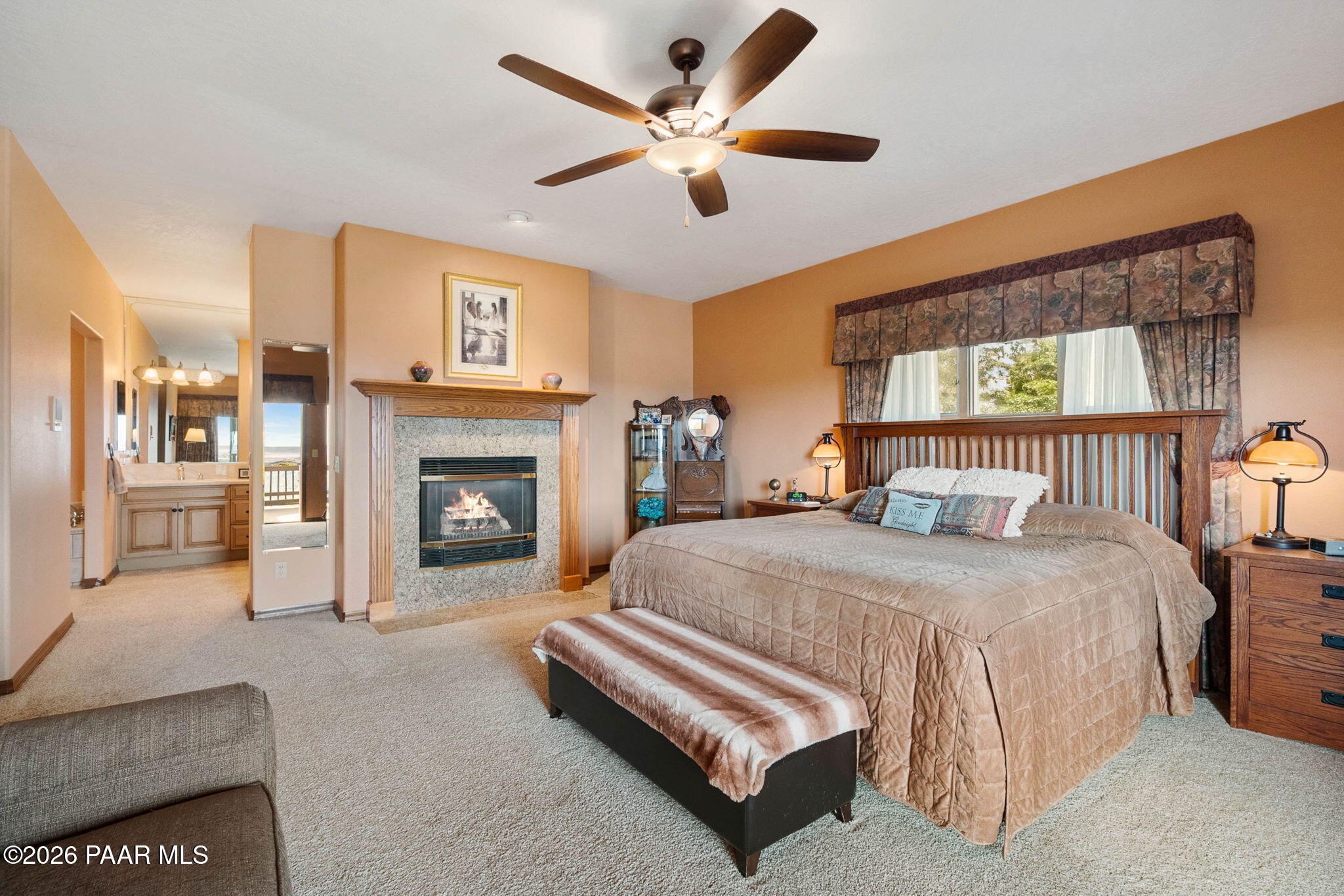 1515 North Happy Valley Road, Unit 5 01 AC Prescott, AZ 86305 - Photo 33 of 77 Primary Suite