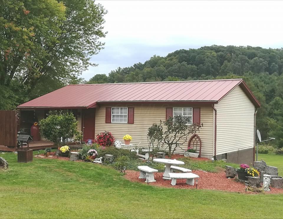 2091 Hamburg Road Southwest Lancaster, OH 43130 - Photo 1 of 32