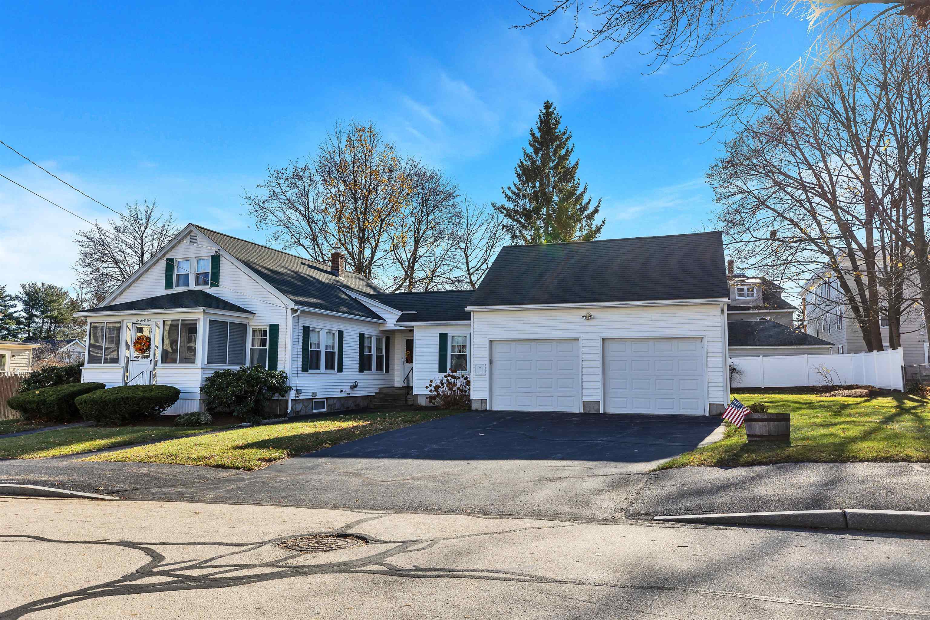 1061 Merrill Street Manchester, NH 03103 - Photo 13 of 58 Gallery Image 13