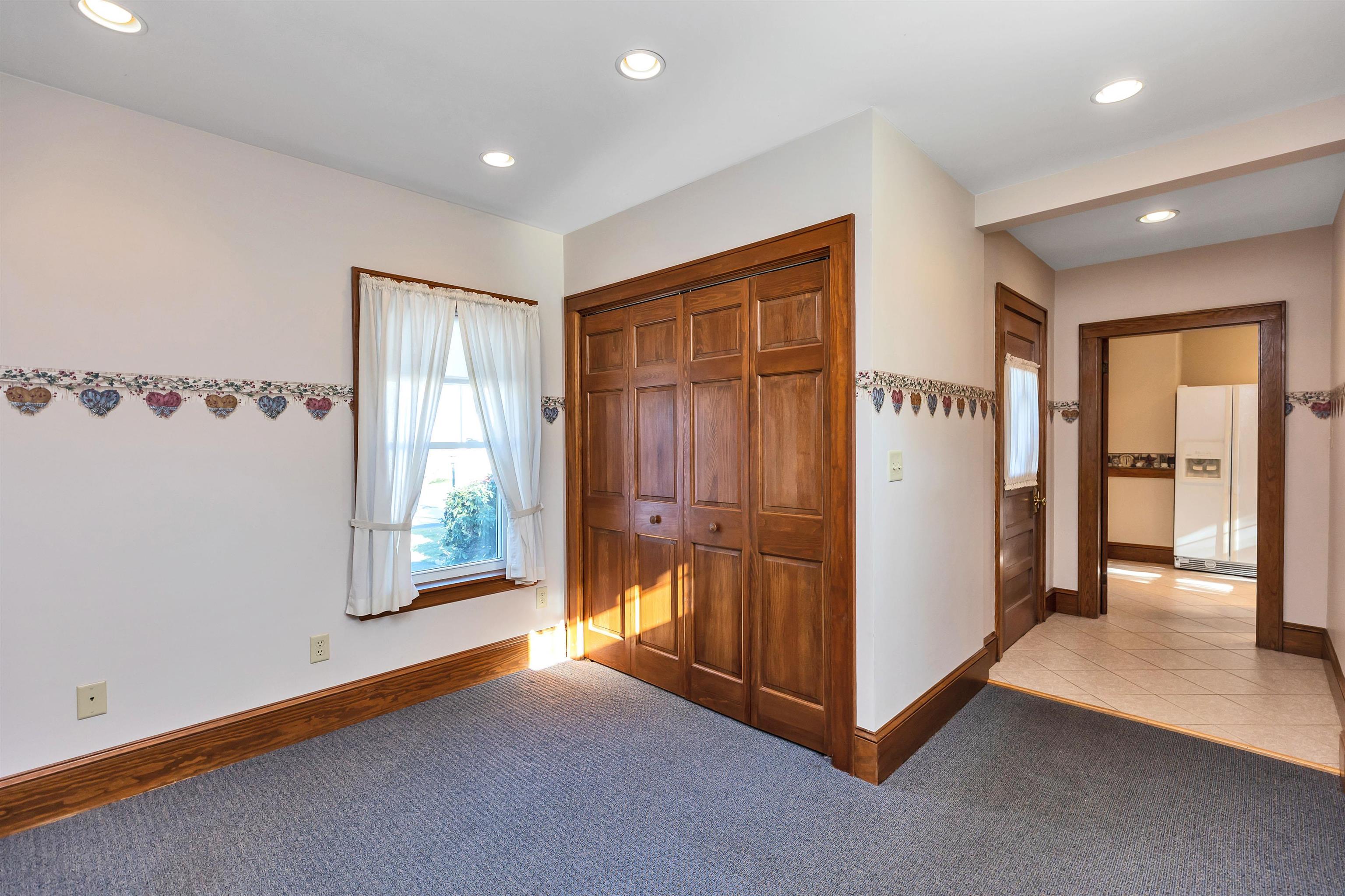 1061 Merrill Street Manchester, NH 03103 - Photo 30 of 58 Gallery Image 30