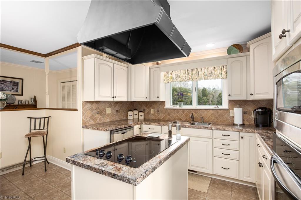 883 Bud Sink Road Lexington, NC 27295 - Photo 12 of 50 Gallery Image 12